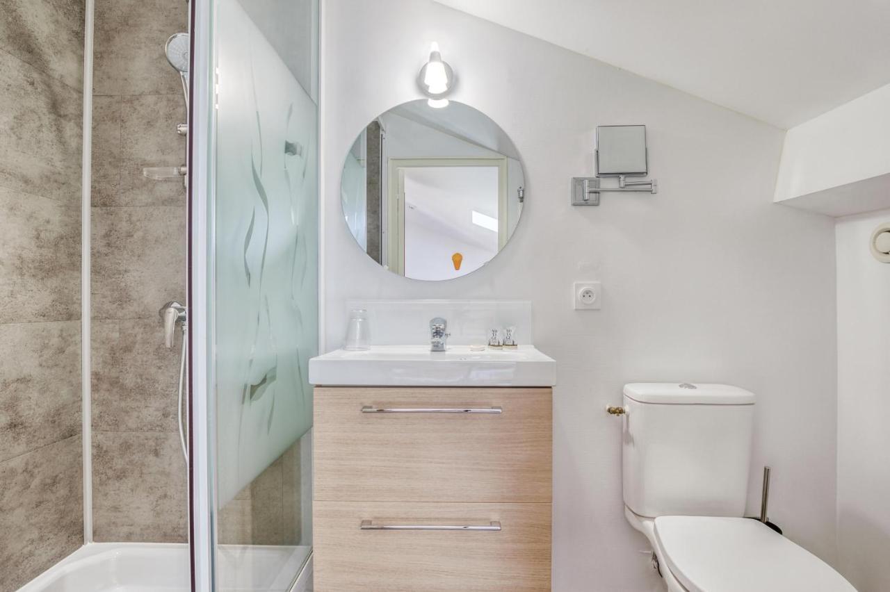Hotel Des Voyageurs Centre Bastide 2* Bordeaux