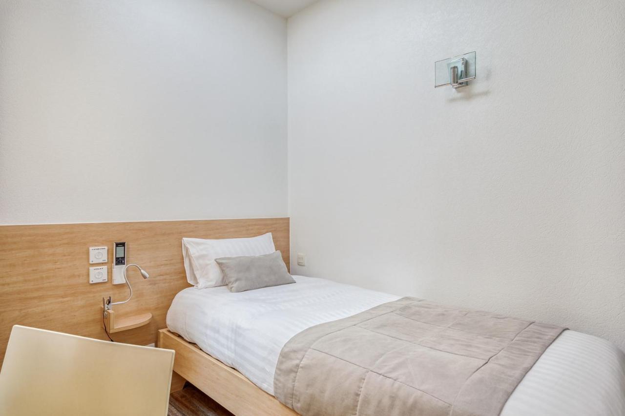 Hotel Des Voyageurs Centre Bastide Bordeaux